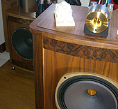 OPTIMISATION TANNOY: ajout d'un stpertweeter et caisson d'extr&egrave;me grave